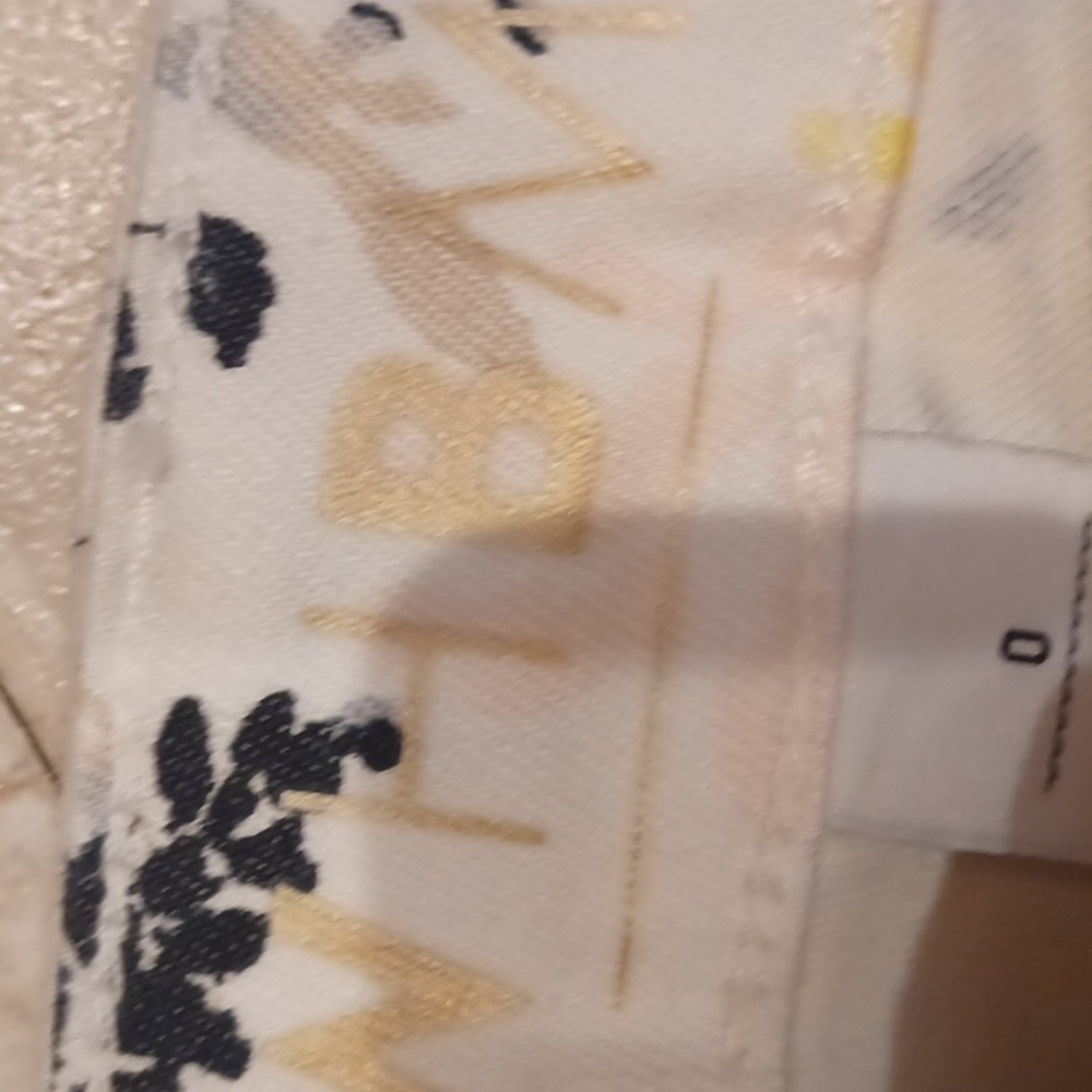 White House Black Market Stylish White Floral Print Slim Jeans - Picture 5 of 11
